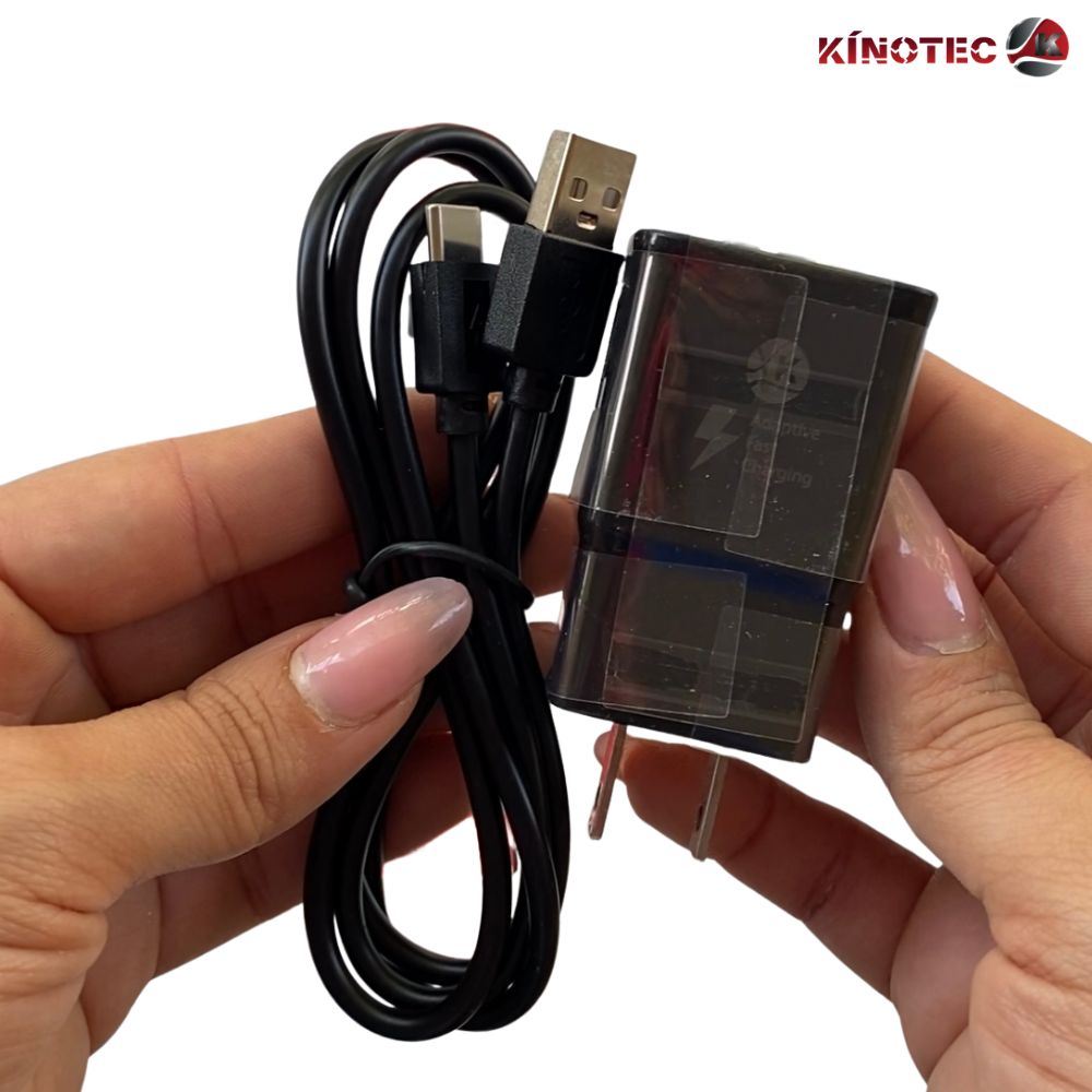Cargador Kinotec KN-52 TC